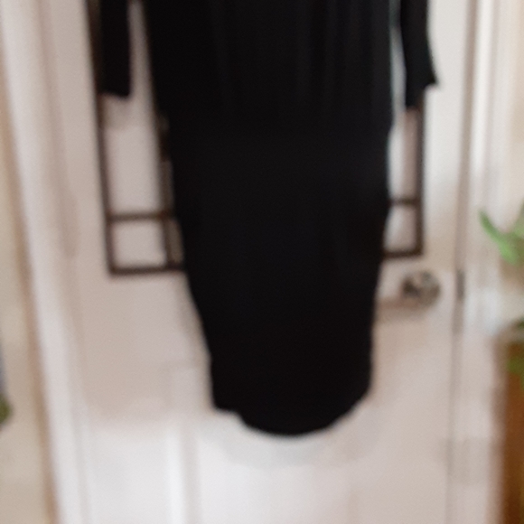 VENUS Drop Waist Roushed Bottom LBD Scoop Neck Size Small Rayon Blend - Picture 9 of 9